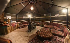 Hotel Camkar  3*